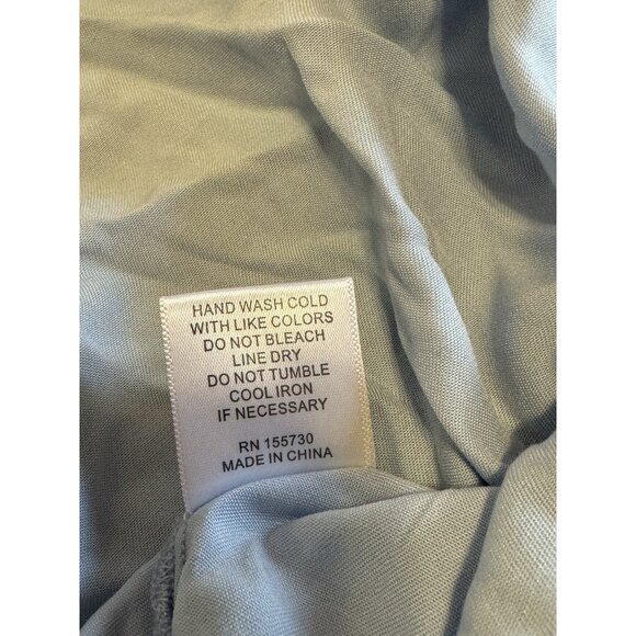 Rose + Olive Blouse Shirt Size Large Blue Button Down Lightweight Rayon Casual - Picture 5 of 10